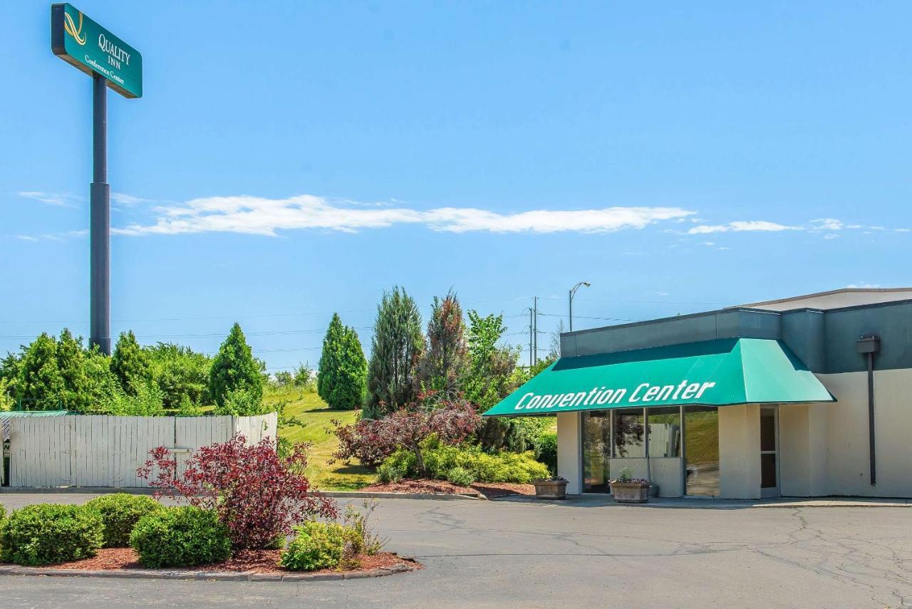 Quality Inn And Conference Center Springfield Exterior foto